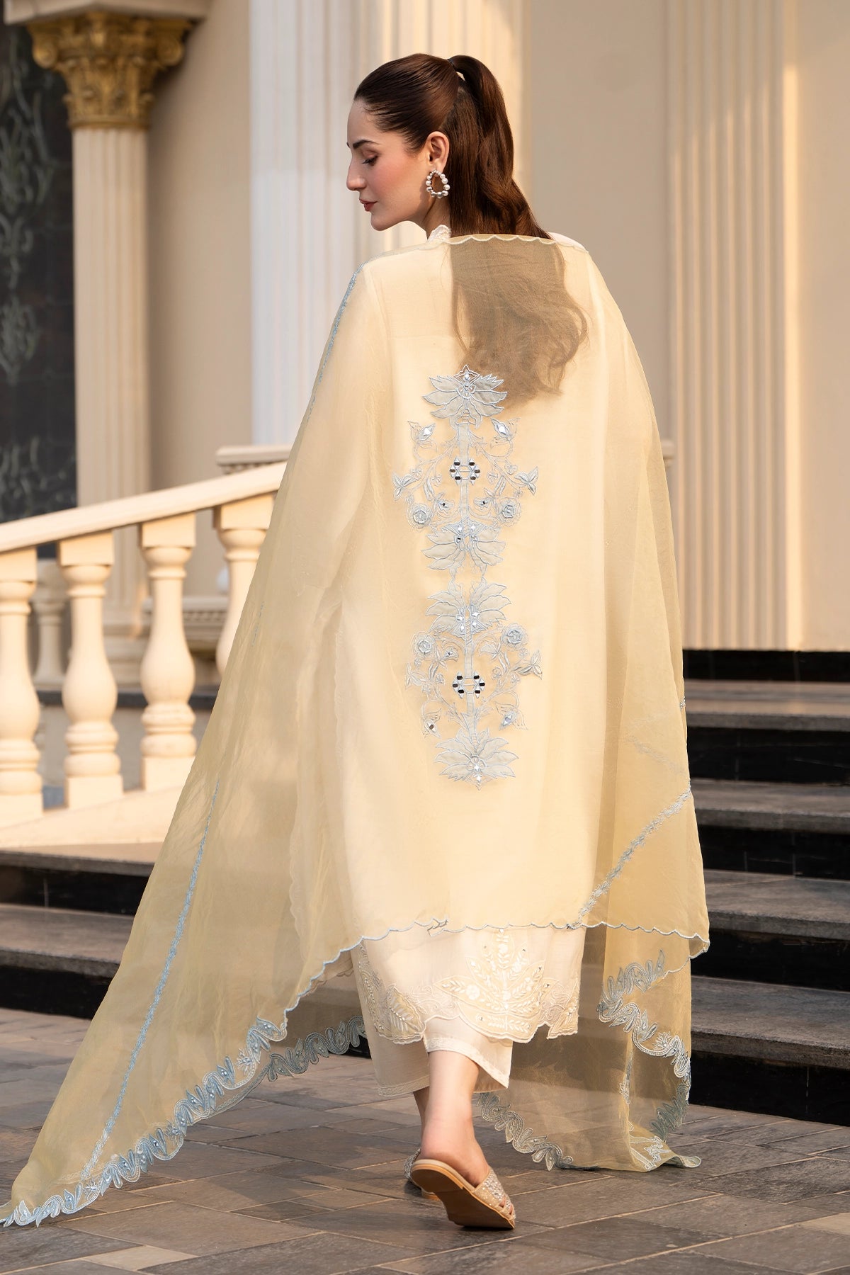 Ivory Cedar Dupatta