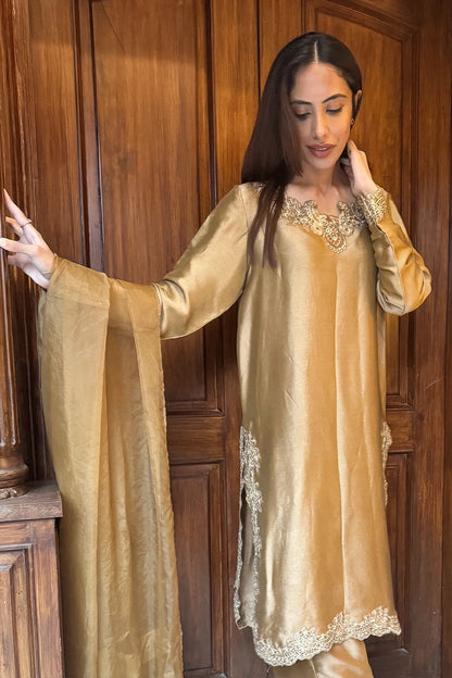 Golden Whisper