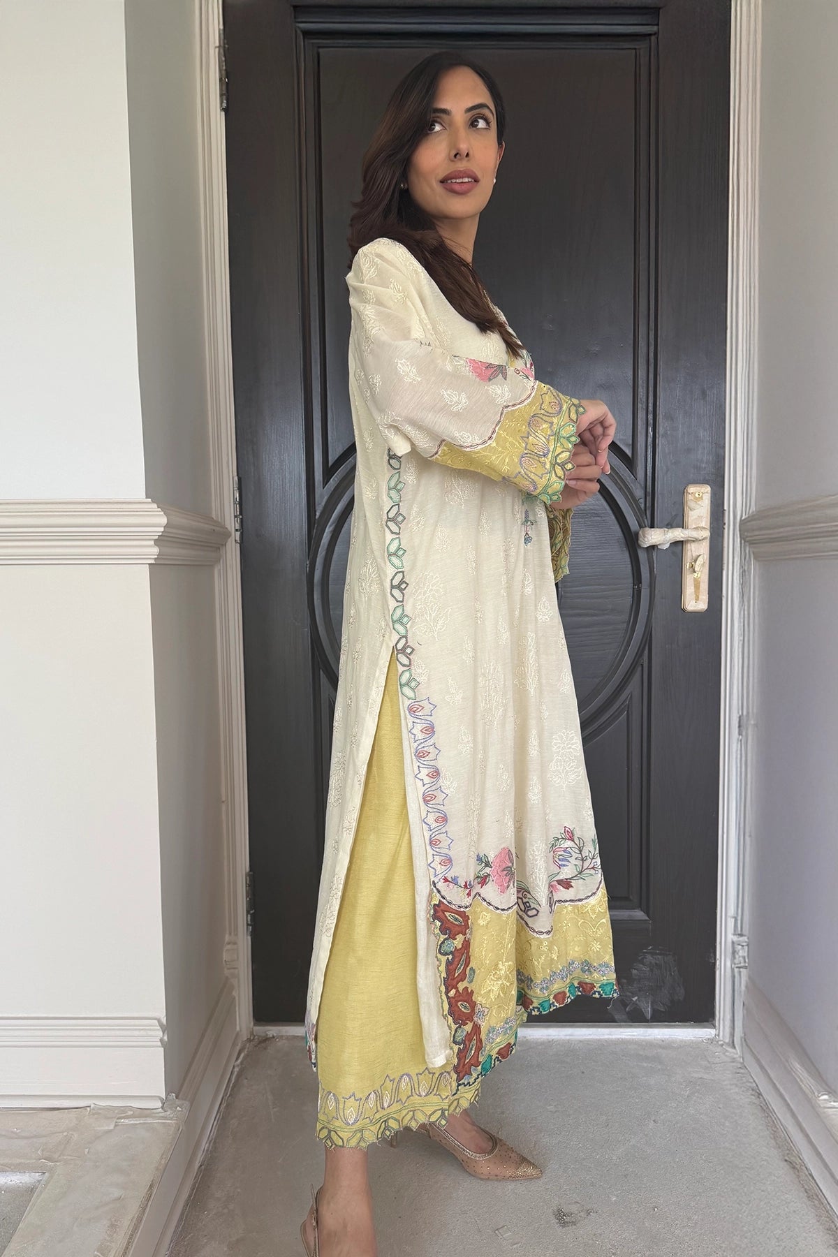 Ivory & Yellow Summer Harmony