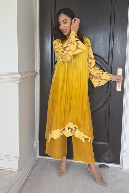 Deep Yellow Ombré