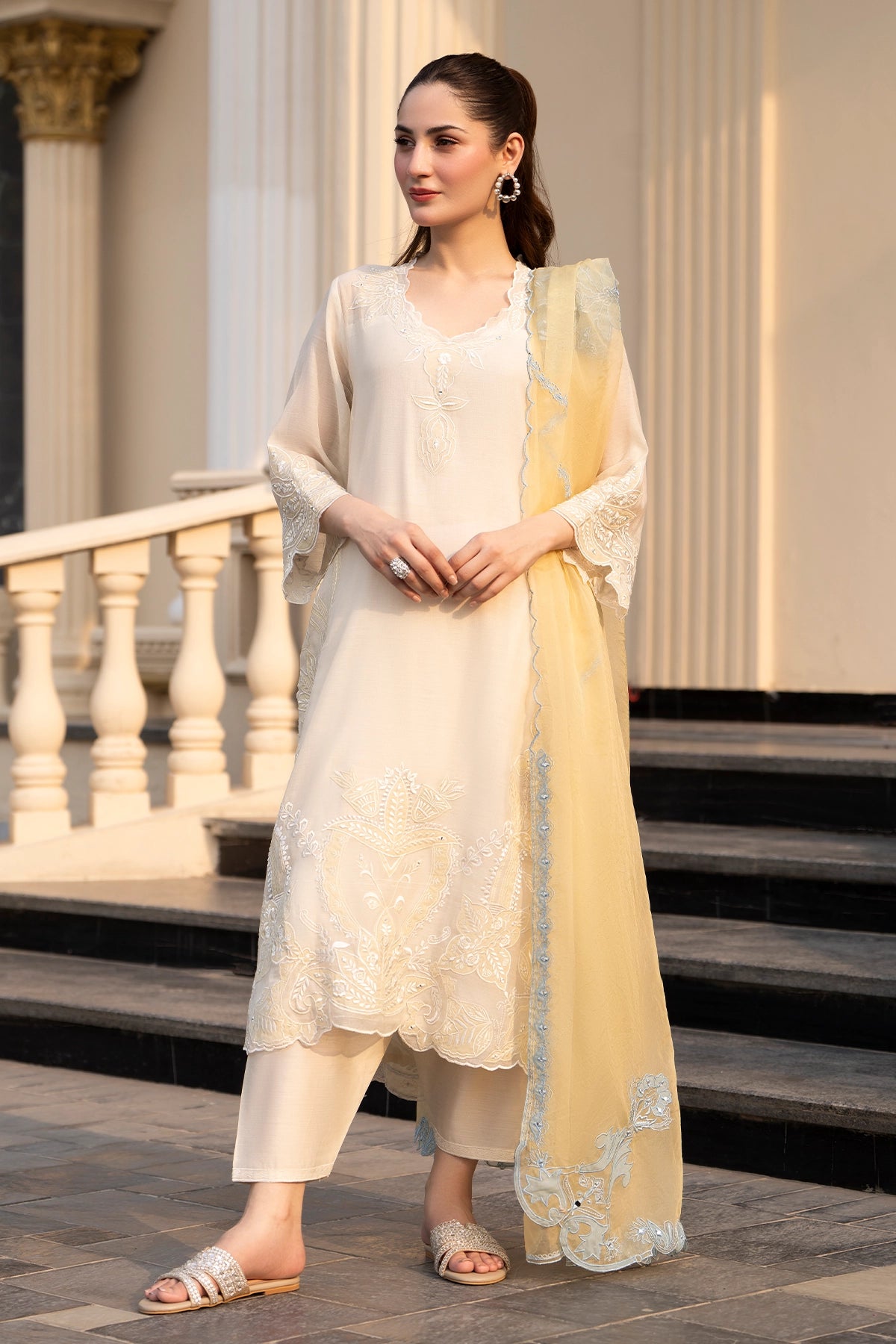 Ivory Cedar Dupatta