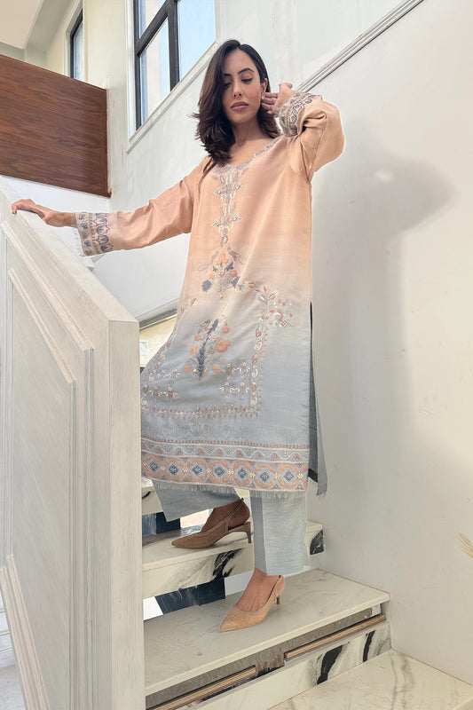 Peach Mist to Silver Glow