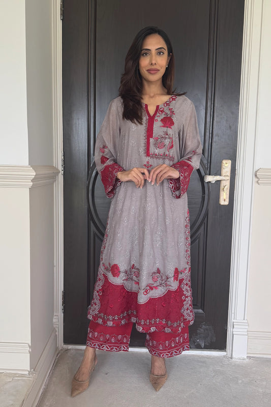 Grey & Scarlet Summer Harmony